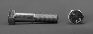 Болт с шестигранной головкой и мелкой резьбой DIN 960 / 961