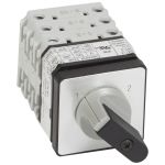 Legrand Переключатель на 2 направления без положения ''0'' PR 17 3П 6 контактов крепление на дверце