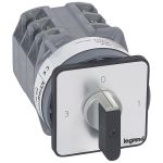 Legrand Трехпозиционный переключатель с положением ''0'' PR 63 2П 6 контактов крепление на дверце