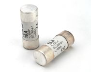 КВТ Предохранитель ПР-32 (CH22 32A/AD 32-22x58) КВТ Предохранитель ПР-32 (CH22 32A/AD 32-22x58)